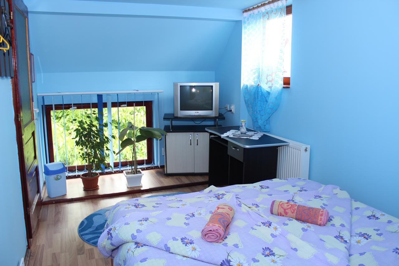 Hotel Csergő Ildikó vendégház Lăzarea Esterno foto