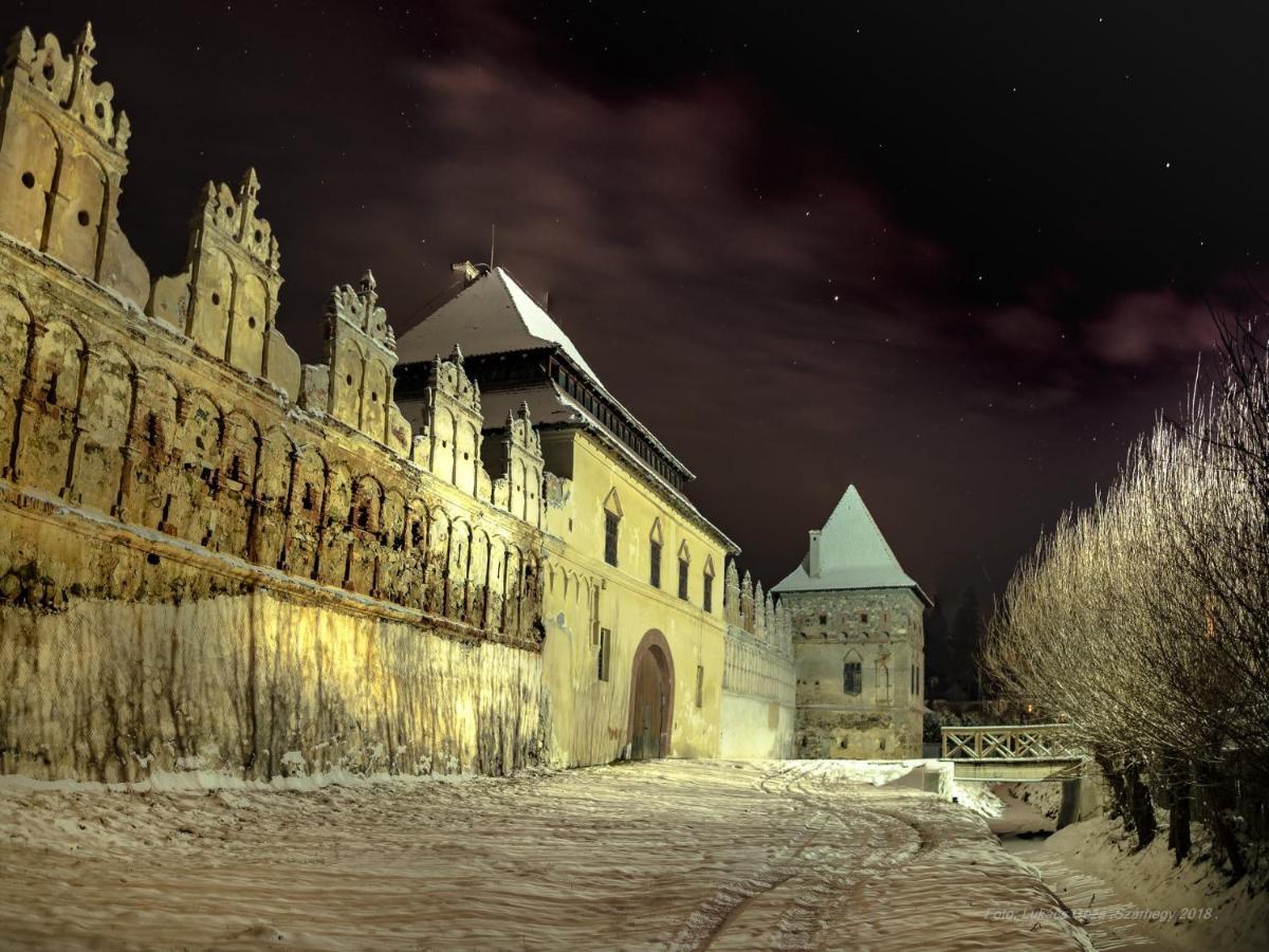 Hotel Csergő Ildikó vendégház Lăzarea Esterno foto