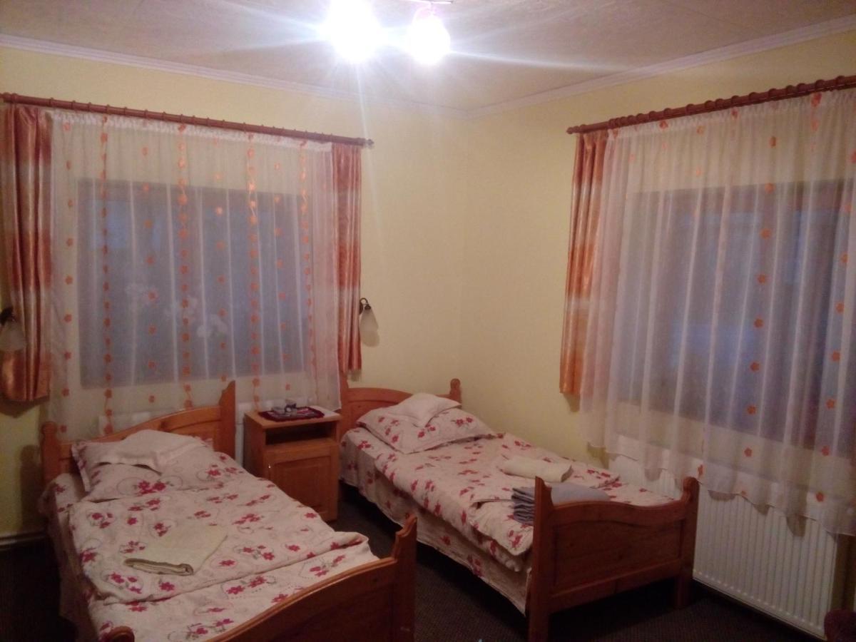 Hotel Csergő Ildikó vendégház Lăzarea Esterno foto